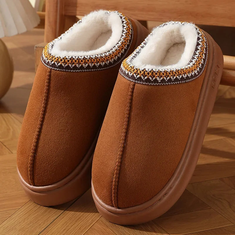 Cute&Comfy: Flausch-Plattformslipper